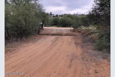16656 Cordes W Circle, Mayer, AZ 86333 - Photo 2