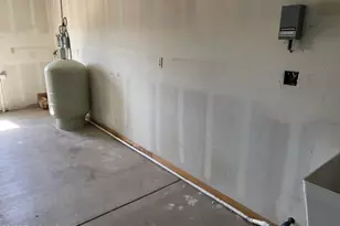 19468 S Yarnell Way, Peeples Valley, AZ 86332 - Photo 20