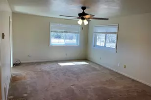 19468 S Yarnell Way, Peeples Valley, AZ 86332 - Photo 6