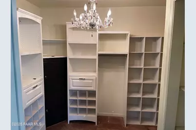 19468 S Yarnell Way, Peeples Valley, AZ 86332 - Photo 10