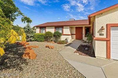 9860 E Catalina Drive, Prescott Valley, AZ 86314 - Photo 2