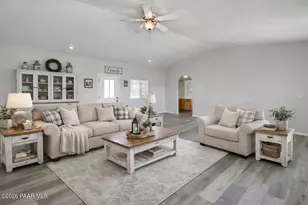 12025 E Yavapai Dr, Dewey-Humboldt, AZ 86327 - Photo 8