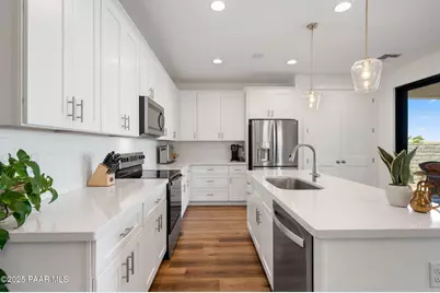 5902 E Finch Place, Prescott Valley, AZ 86314 - Photo 16