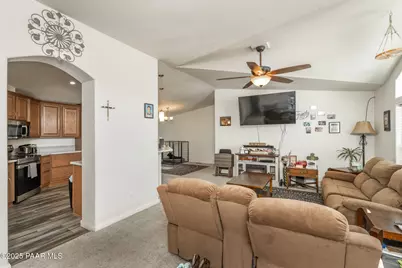 350 E Houston Road, Paulden, AZ 86334 - Photo 6