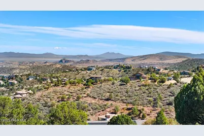 835 City Lights, Prescott, AZ 86303 - Photo 4