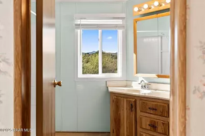 14012 S Holly Road, Mayer, AZ 86333 - Photo 20