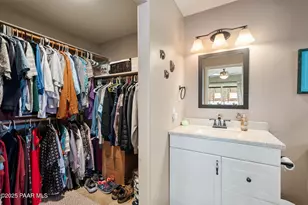 17798 E Trails End Rd, Mayer, AZ 86333 - Photo 16