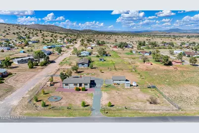 2725 N Sioux Drive, Chino Valley, AZ 86323 - Photo 6