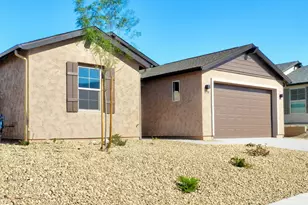 379 Malachite Dr, Clarkdale, AZ 86324 - Photo 2