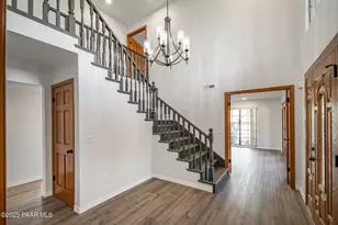 285 E Crestwood, Prescott, AZ 86303 - Photo 6