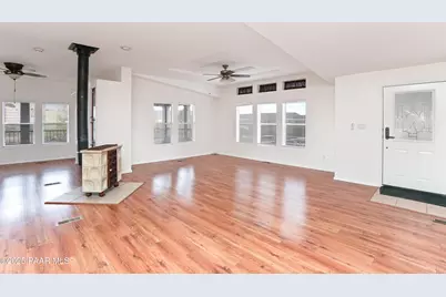 670 N Old Coach Trail, Dewey-Humboldt, AZ 86327 - Photo 8