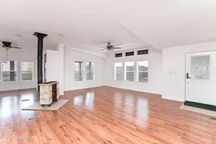 670 N Old Coach Trail, Dewey-Humboldt, AZ 86327 - Photo 8