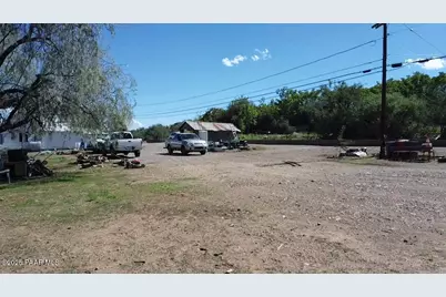 12501 E Central Avenue, Mayer, AZ 86333 - Photo 8