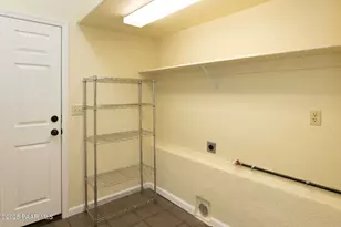 18168 S Spoon Rd, Peeples Valley, AZ 86332 - Photo 10