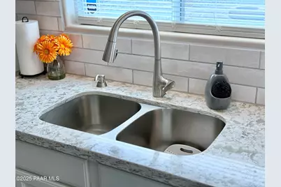 20233 E Sunset Lane, Mayer, AZ 86333 - Photo 22