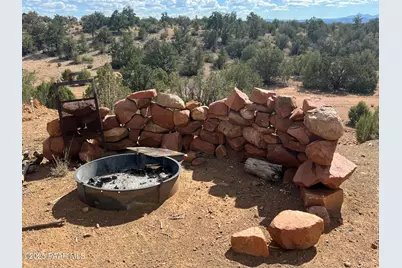 296 Quartz Hill Road, Ash Fork, AZ 86320 - Photo 4