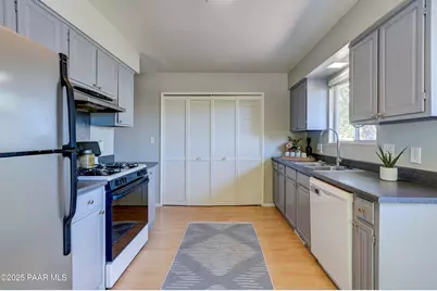 1968 Sycamore Drive, Prescott, AZ 86301 - Photo 10