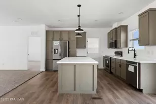 2688 W Altimeter Way, Paulden, AZ 86334 - Photo 6