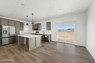 2688 W Altimeter Way, Paulden, AZ 86334 - Photo 4