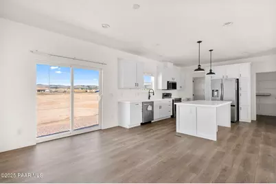 2758 W Altimeter Way, Paulden, AZ 86334 - Photo 6