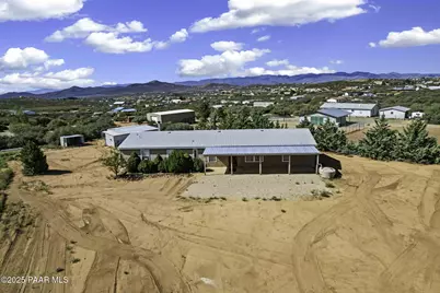 18125 E Roper Way, Dewey-Humboldt, AZ 86327 - Photo 1