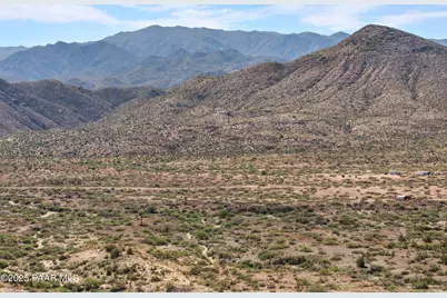 17200 S Dripping Springs Road, Mayer, AZ 86333 - Photo 48