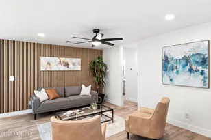 1810 E Auburn Dr, Tempe, AZ 85283 - Photo 8