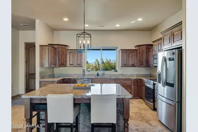 8833 N Grass Valley Lane, Prescott Valley, AZ 86315 - Photo 12
