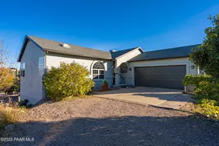 5649 N Squaw Dr, Prescott Valley, AZ 86314 - Photo 32