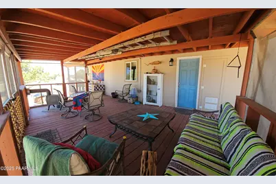 8850 W Fountain Ranch Road, Ash Fork, AZ 86320 - Photo 16