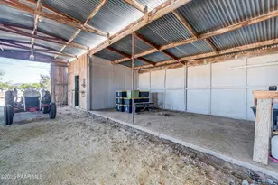 25055 N Naples St, Paulden, AZ 86334 - Photo 10