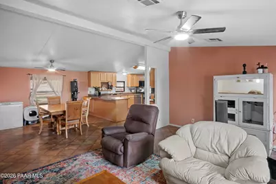 25055 N Naples Street, Paulden, AZ 86334 - Photo 10
