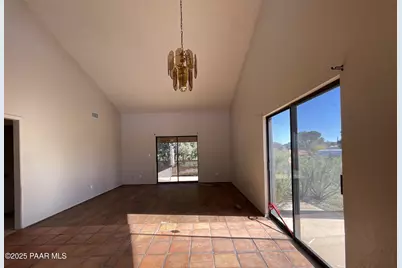 17288 E Lakeview Court, Mayer, AZ 86333 - Photo 4