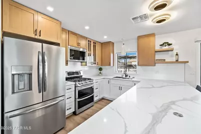 3822 N Navajo Drive, Prescott Valley, AZ 86314 - Photo 10