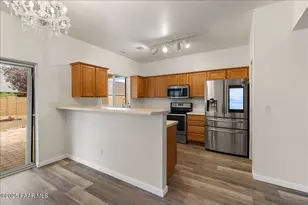 556 N Robles St, Dewey-Humboldt, AZ 86327 - Photo 12