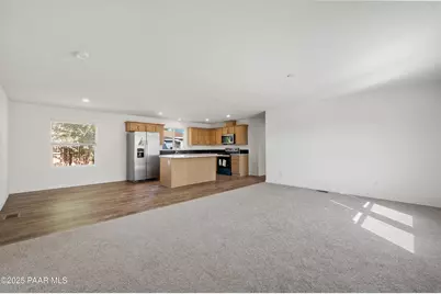 369 Granada Drive, Paulden, AZ 86334 - Photo 8