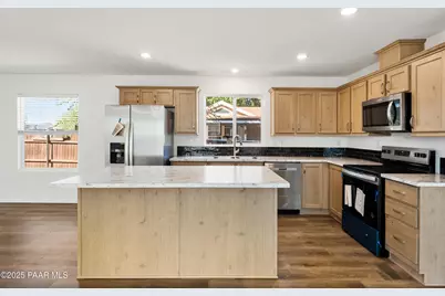 369 Granada Drive, Paulden, AZ 86334 - Photo 12