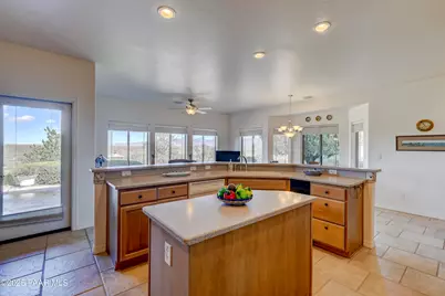 10658 E High Point Drive, Prescott Valley, AZ 86327 - Photo 12