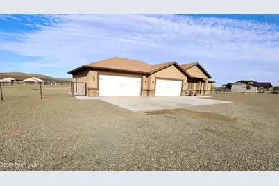 9860 N Loper Road, Prescott Valley, AZ 86315 - Photo 6