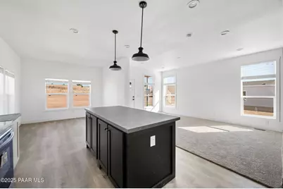 39 E Abra Road, Paulden, AZ 86334 - Photo 10