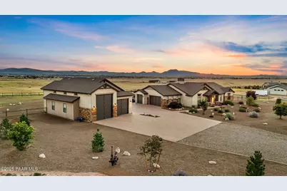 10401 E Desert Winds Way, Prescott Valley, AZ 86315 - Photo 1