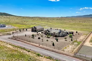 10401 E Desert Winds Way, Prescott Valley, AZ 86315 - Photo 14