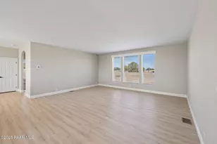 1216 E Saddlebum Trail, Paulden, AZ 86334 - Photo 6