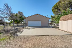 20429 E Hereford Dr, Mayer, AZ 86333 - Photo 22