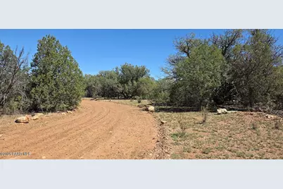 912 Westwood Ranch, Ash Fork, AZ 86320 - Photo 4
