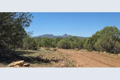 912 Westwood Ranch, Ash Fork, AZ 86320 - Photo 28