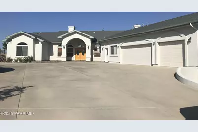 20480 N Buckboard Lane, Paulden, AZ 86334 - Photo 1