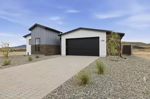 5351 E Edgar Way, Prescott Valley, AZ 86314 - Photo 2