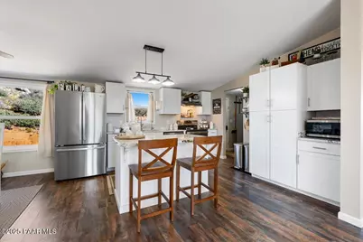 17730 E Lions Gate Drive, Dewey-Humboldt, AZ 86327 - Photo 14