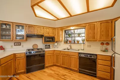 140 Laurel Court, Prescott, AZ 86303 - Photo 10